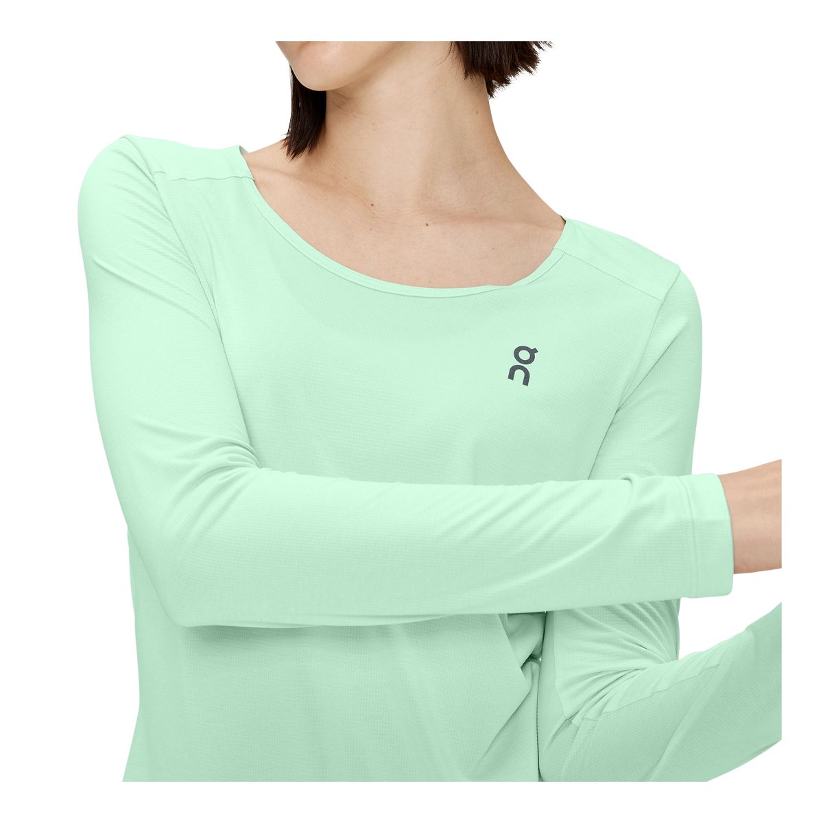 On Women's Run Performance Long Sleeve Shirt