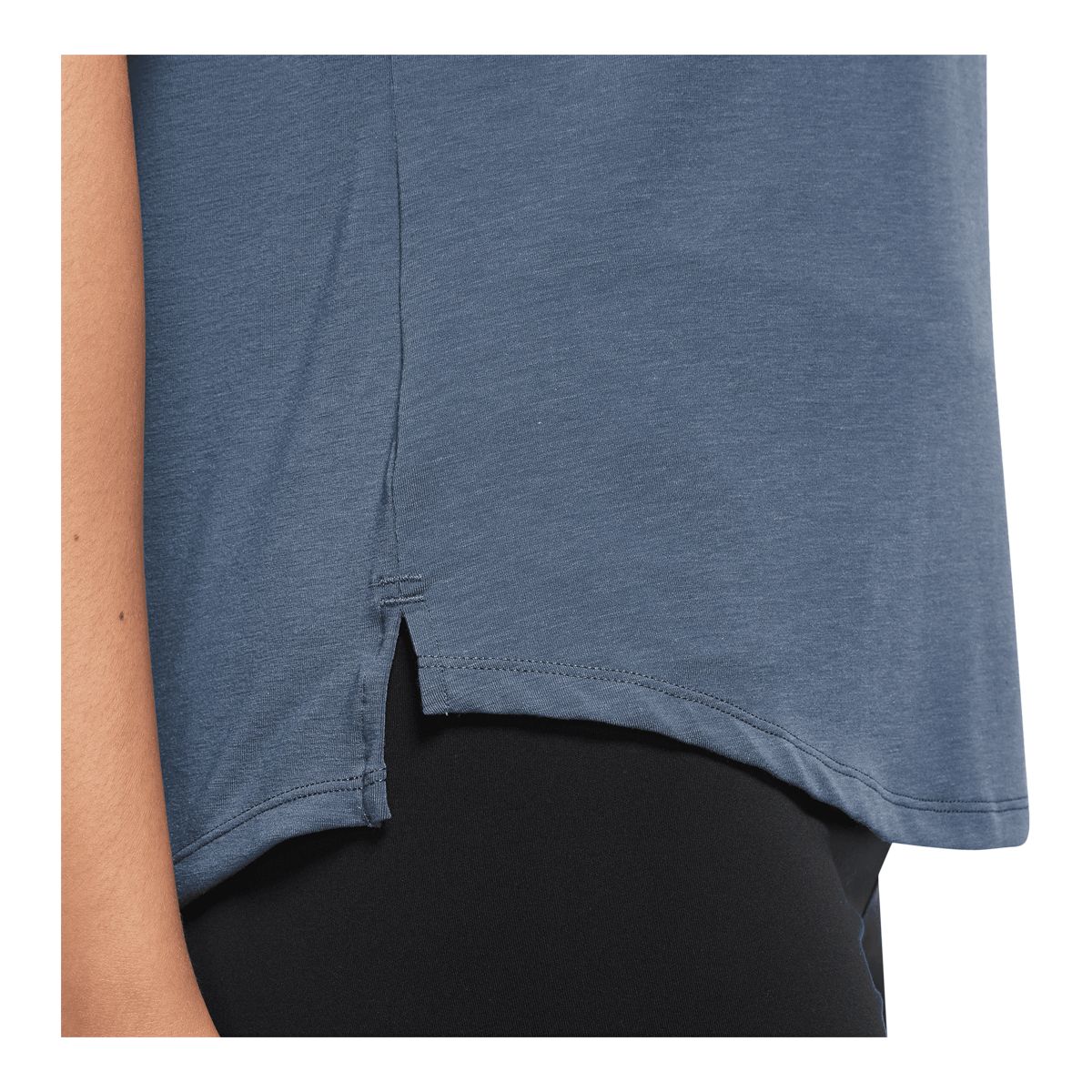 Nike Women's One Luxe Dri-FIT Stdandard T Shirt