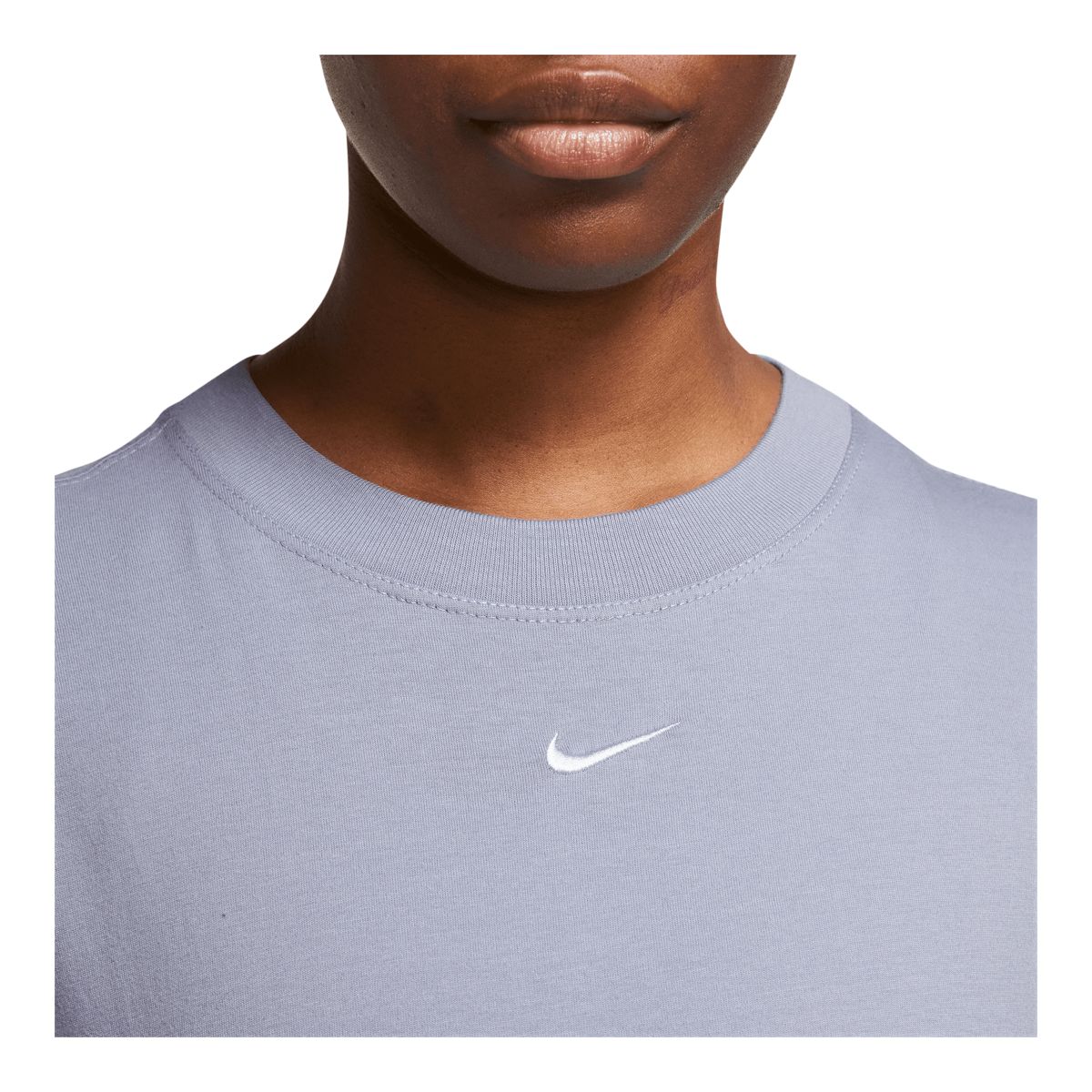 Nike Women's Essential BF LBR T Shirt