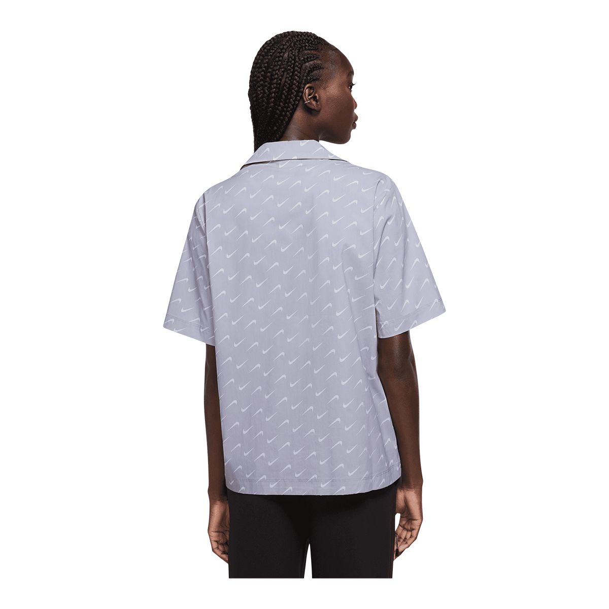 Nike Sportswear Women's Everyday Modern Woven T Shirt