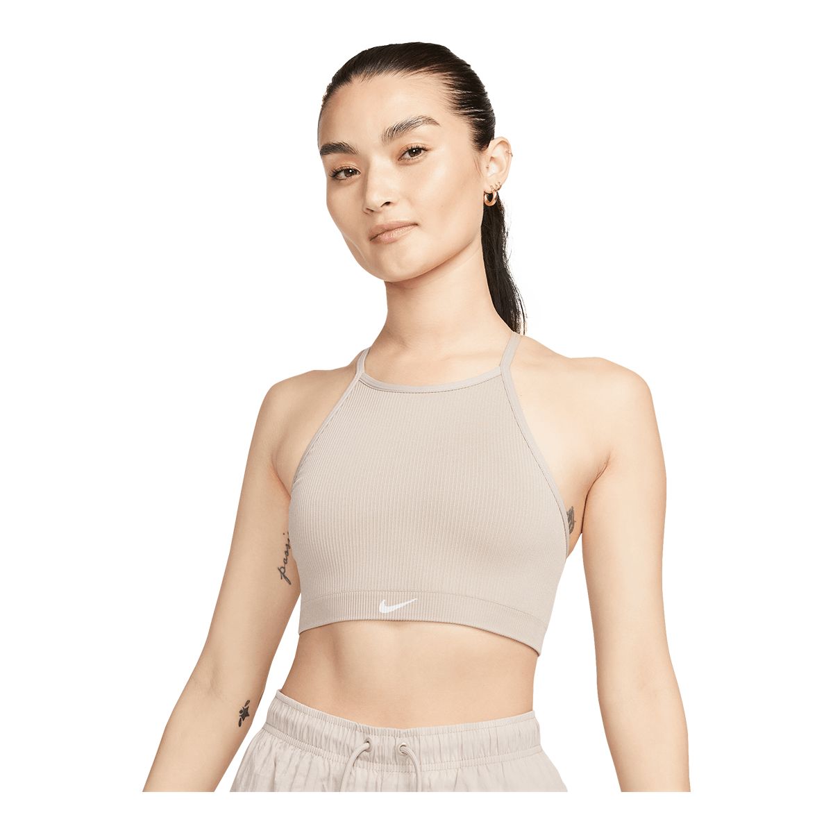 https://media-www.sportchek.ca/product/div-03-softgoods/dpt-70-athletic-clothing/sdpt-02-womens/334079340/nike-w-df-indy-smls-rib-bra-low-241d39f8-29e8-433d-ad4a-34e23dffe275-jpgrendition.jpg