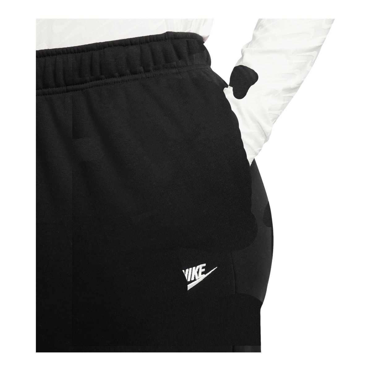 Nike Women's Club Fleece Mid-Rise Oversized Pants