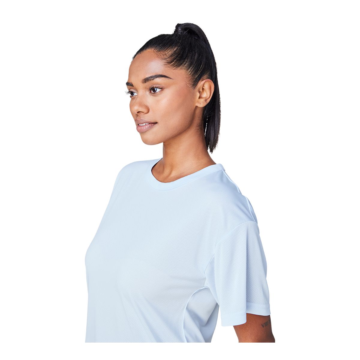 FWD Women's Core Drop Tail T-Shirt