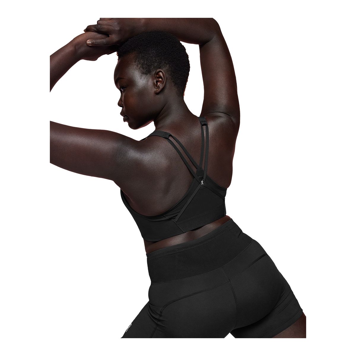 On Women's Active Medium Sports Bra