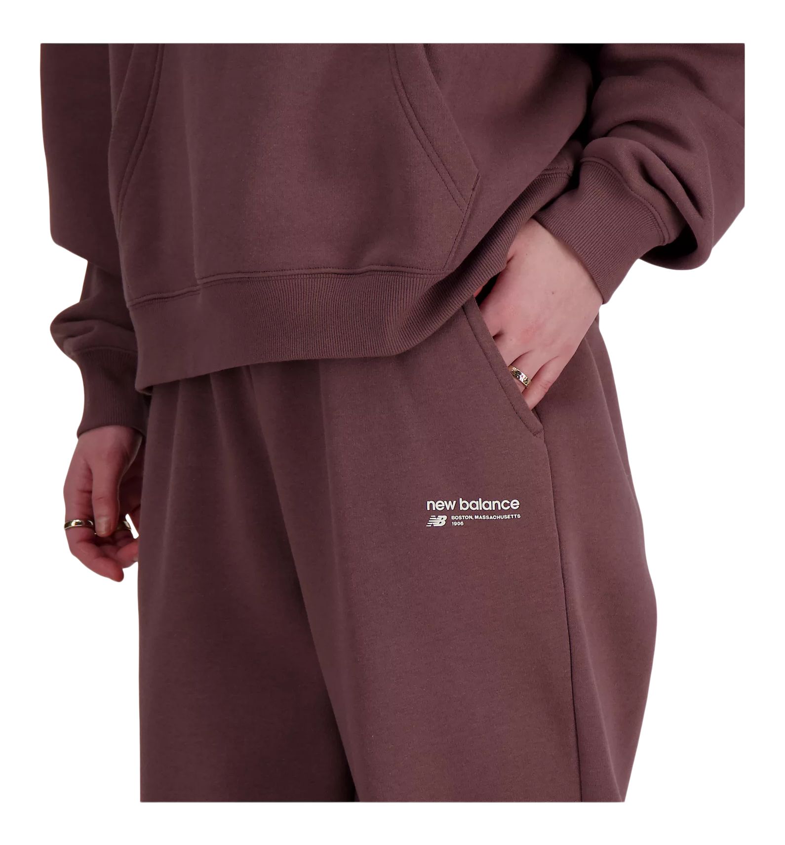 New Balance Women's Linear Heritage BB Fleece Pants