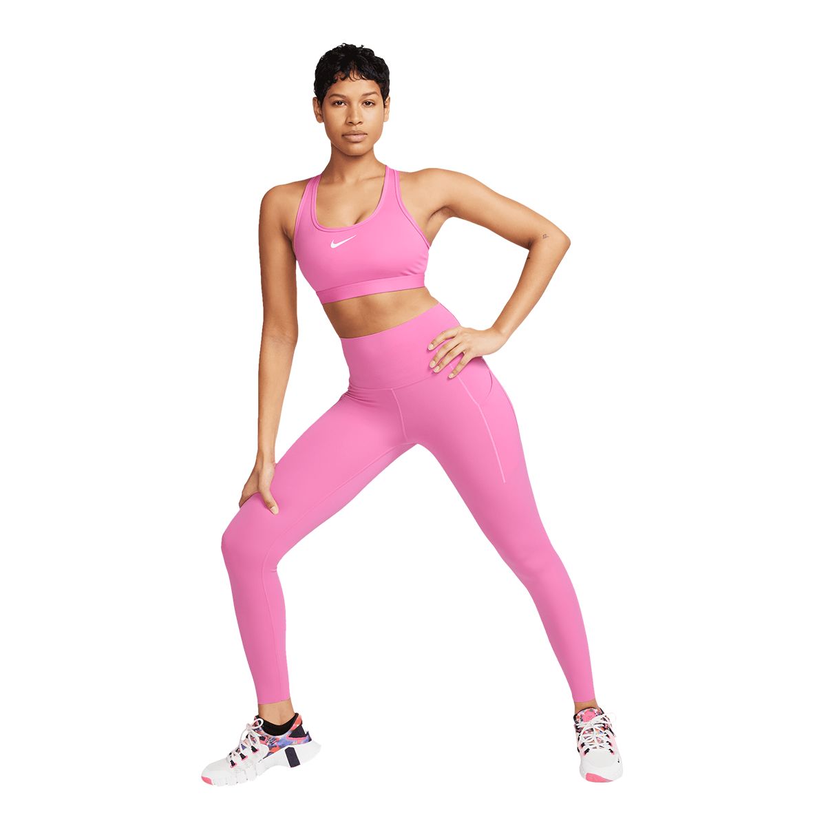 Nike Women's Swoosh Medium Sports Bra
