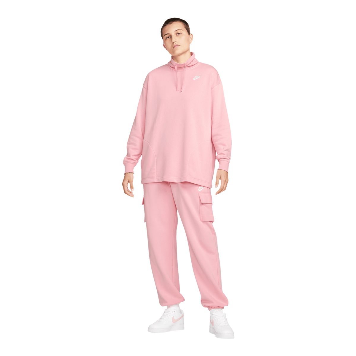 Nike Women's Club Fleece Oversized Full Zip Sweatshirt