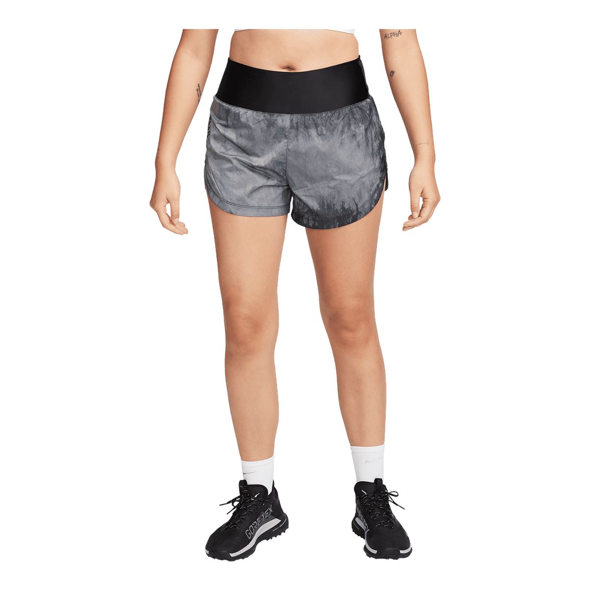 Nike Women's Trail Repel Shorts - 3"