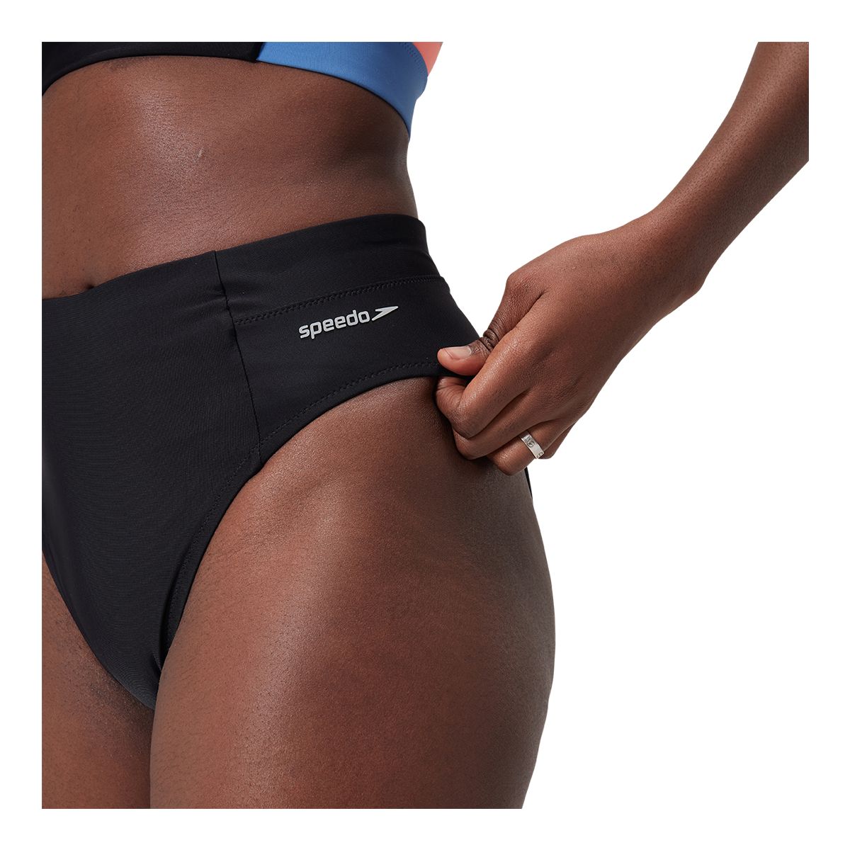 Speedo Women's SIS Solid 5 Inch Shorts