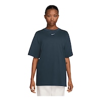 Nike Women's Essentials LBR T Shirt Front_Flat