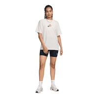 Nike Women's Ady T Shirt Front_Flat