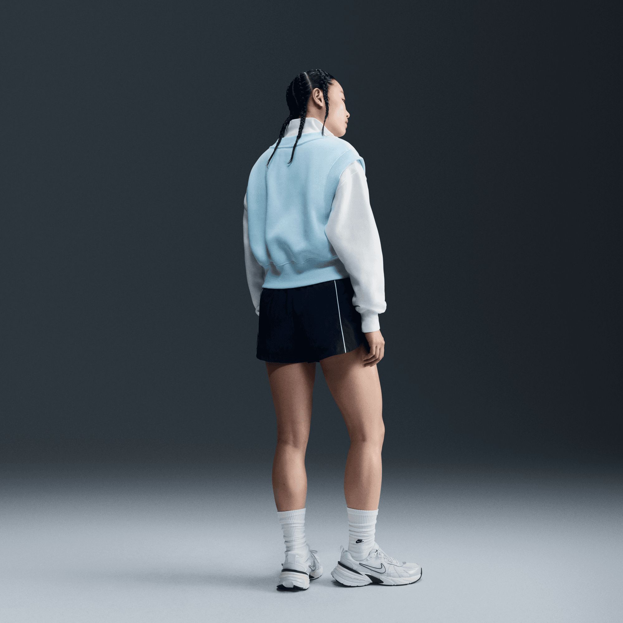 Nike Women's Phoenix Fleece V-Neck Crop Tank