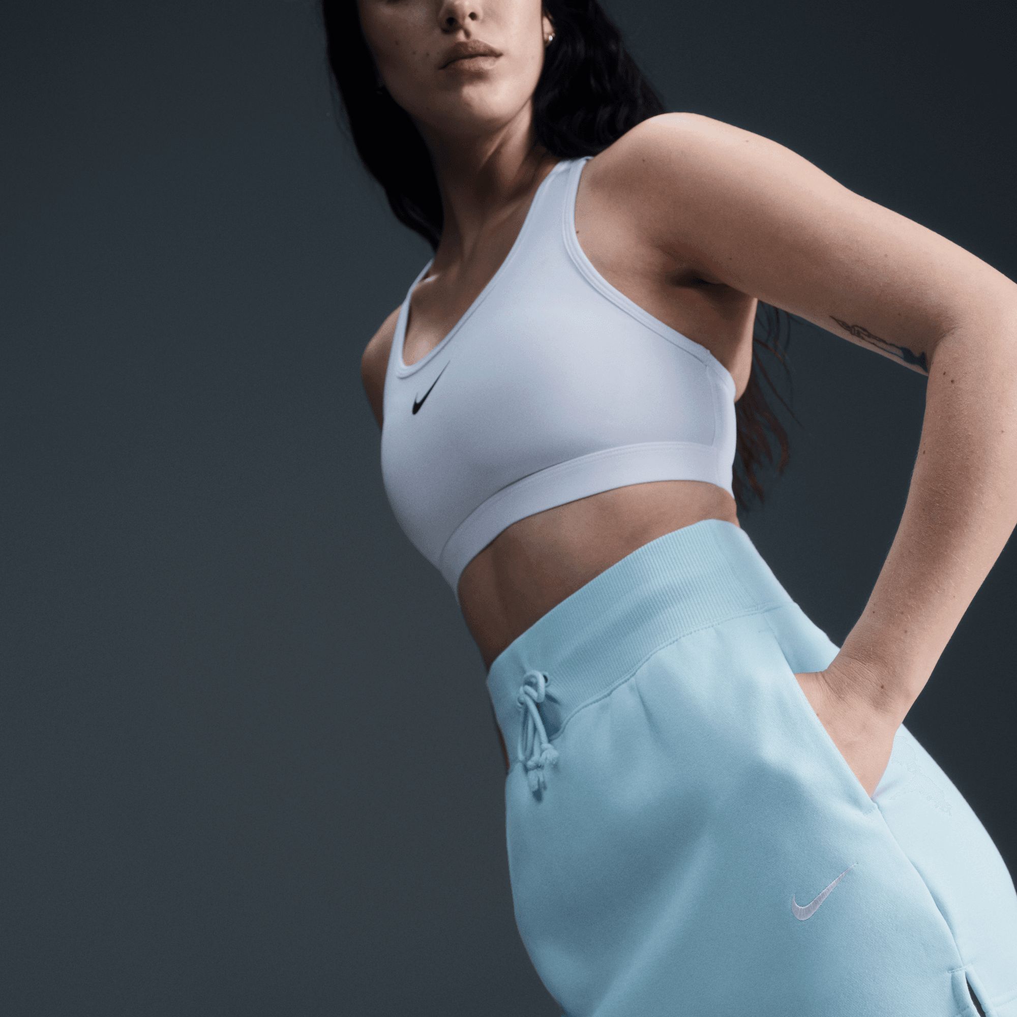 Nike Women's Phoenix Fleece High-Waisted Mini Skirt