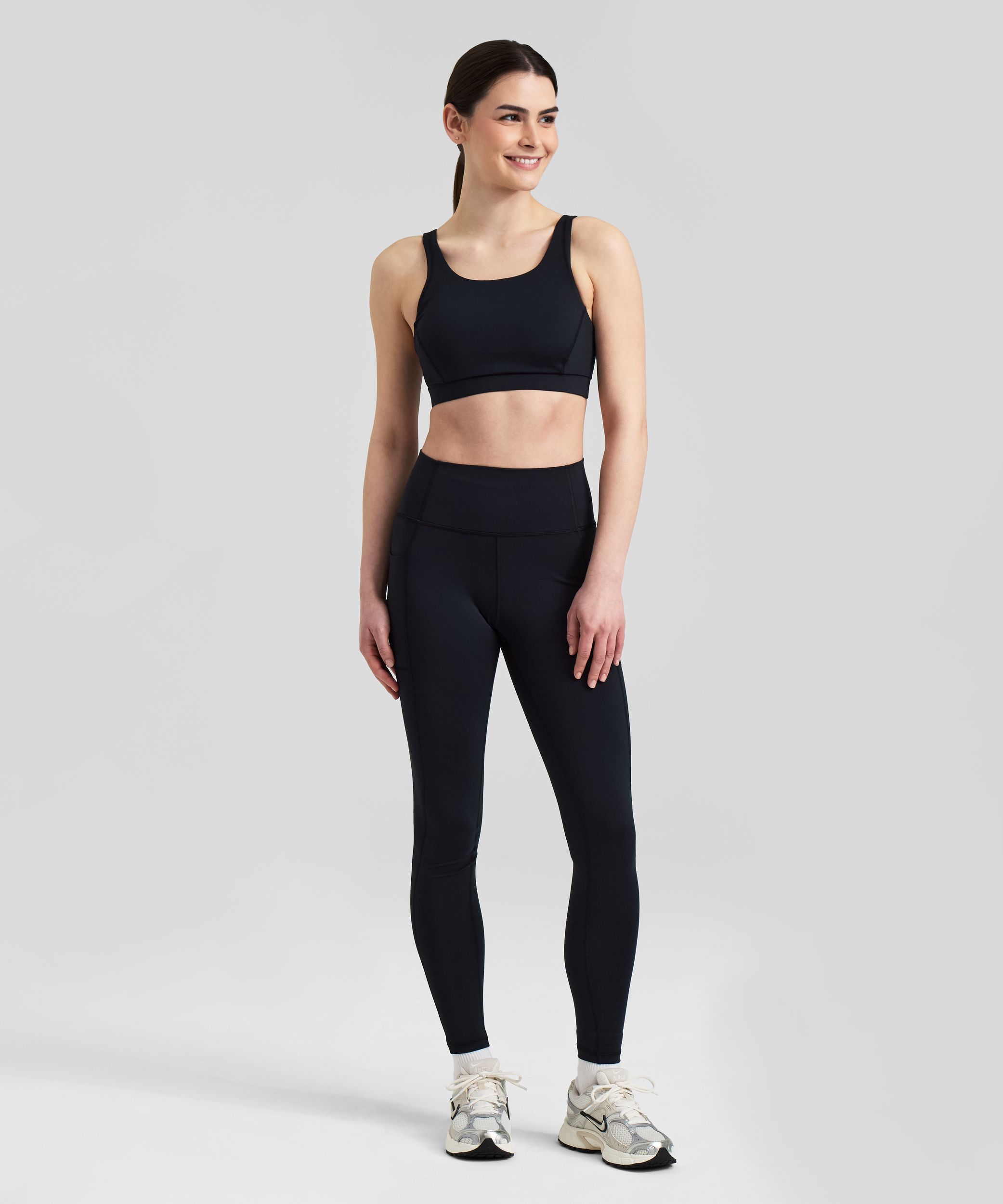 FWD Women's All Day Medium Impact Sports Bra