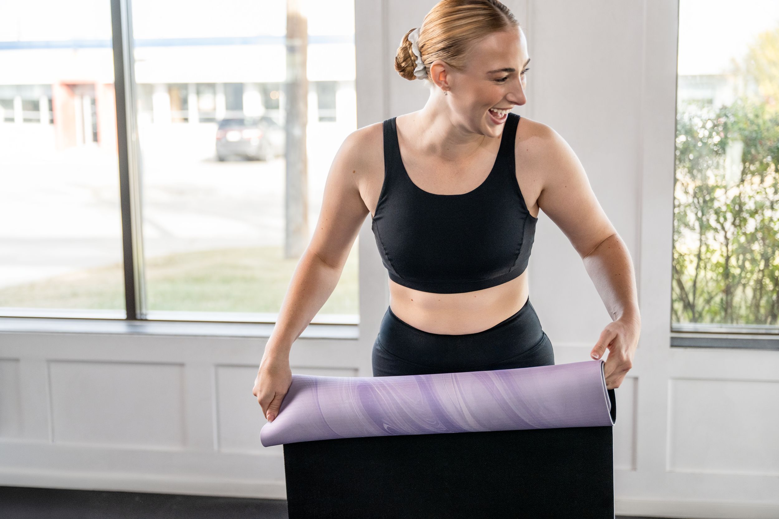 FWD Women's All Day Medium Impact Sports Bra