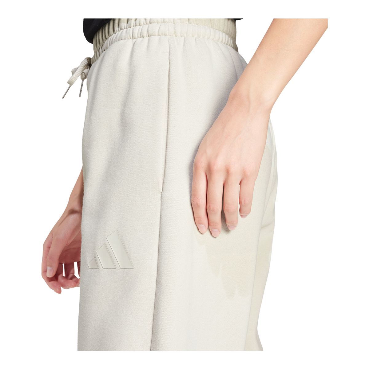 adidas Women's Sportswear Essentials Fleece Barrel Pants