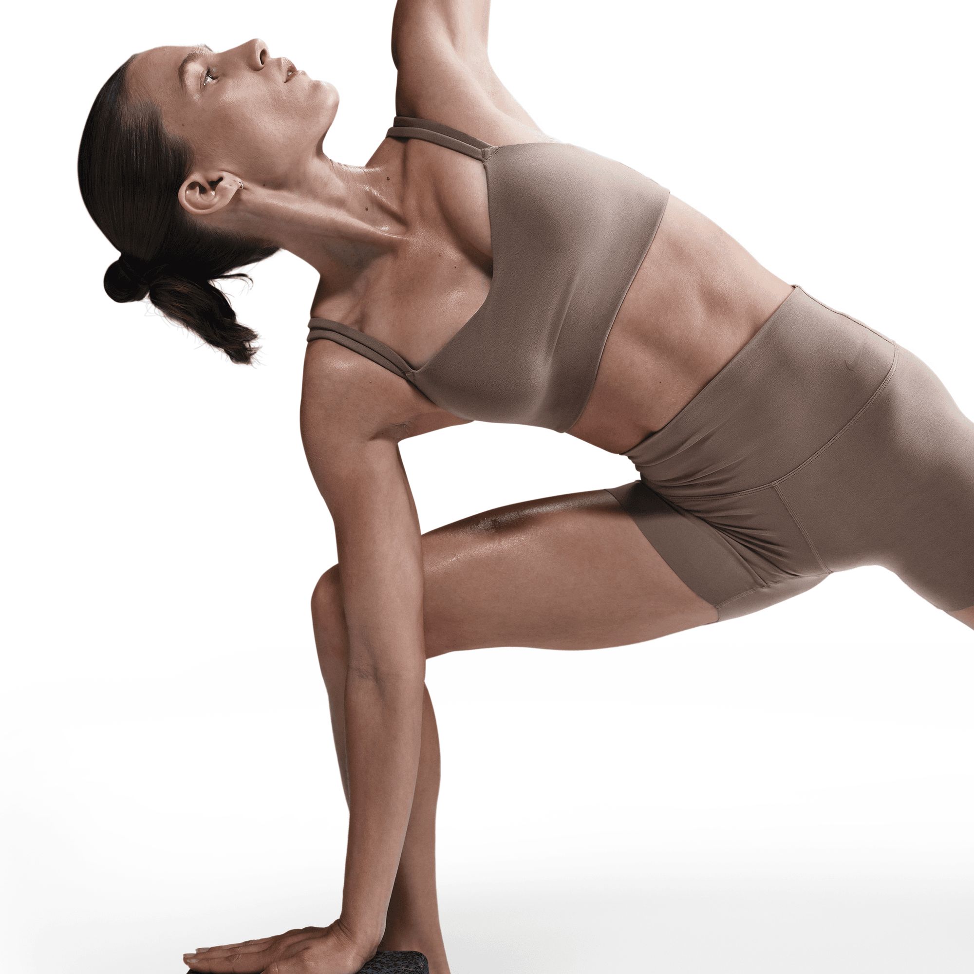 Nike Women's Alate Trace Low Sports Bra