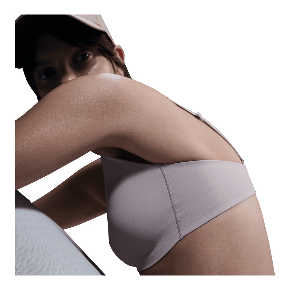 Nike Women's Alate Minimalist Low Sports Bra