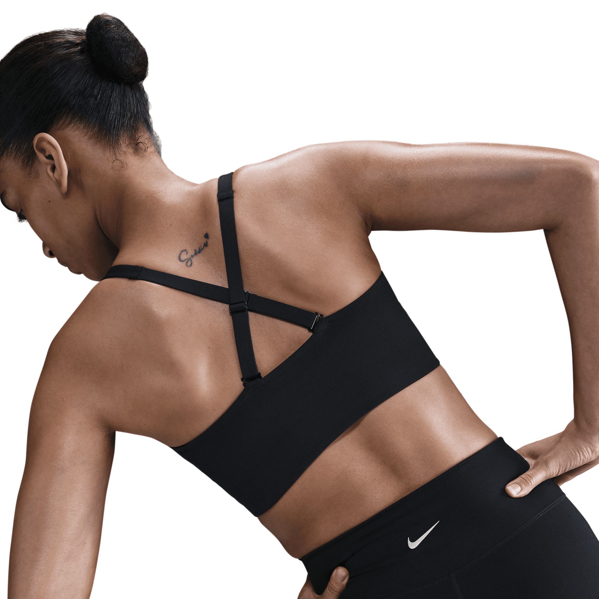 Nike Women's Alate Longline Medium Sports Bra