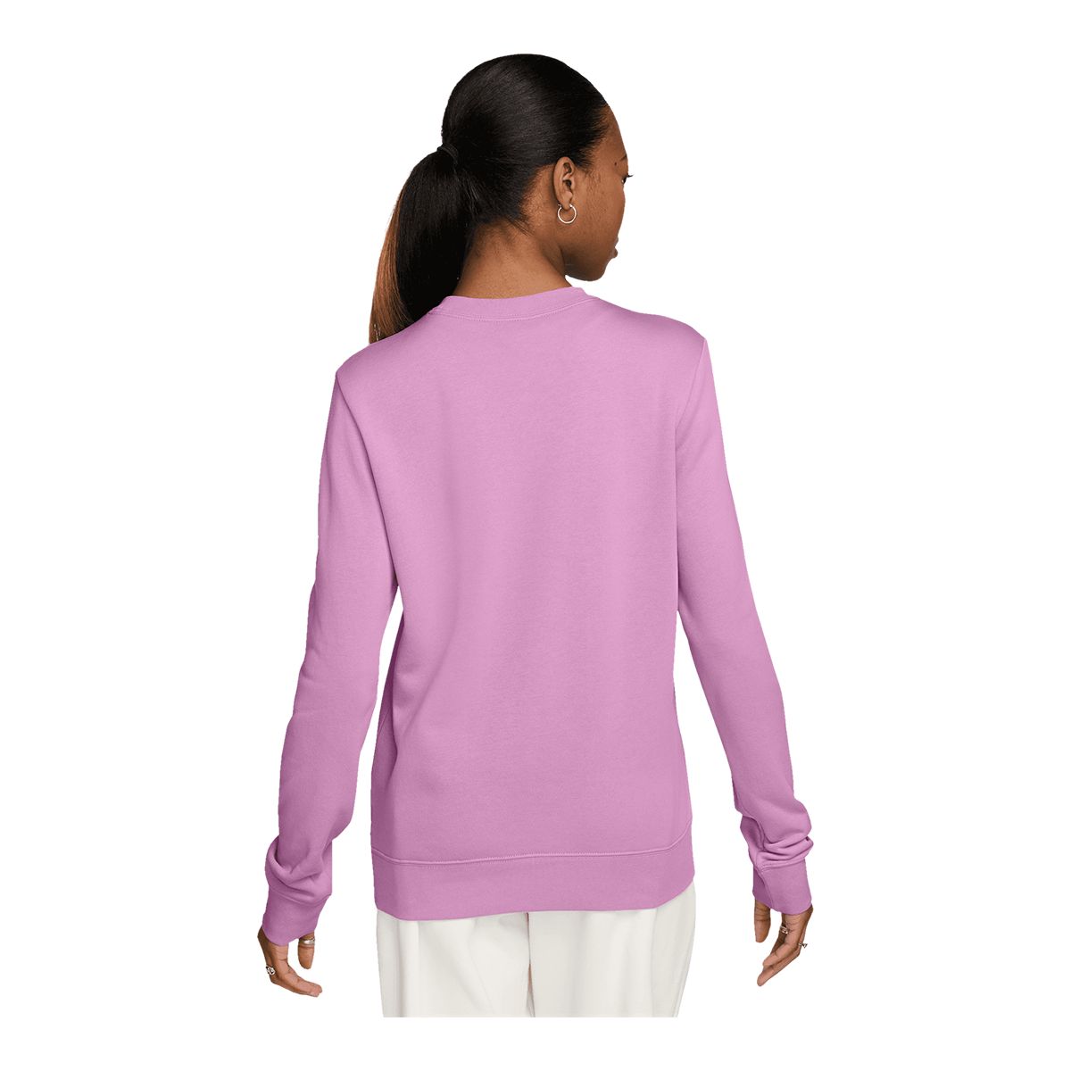 Nike Women's Club Fleece Standard Sweatshirt
