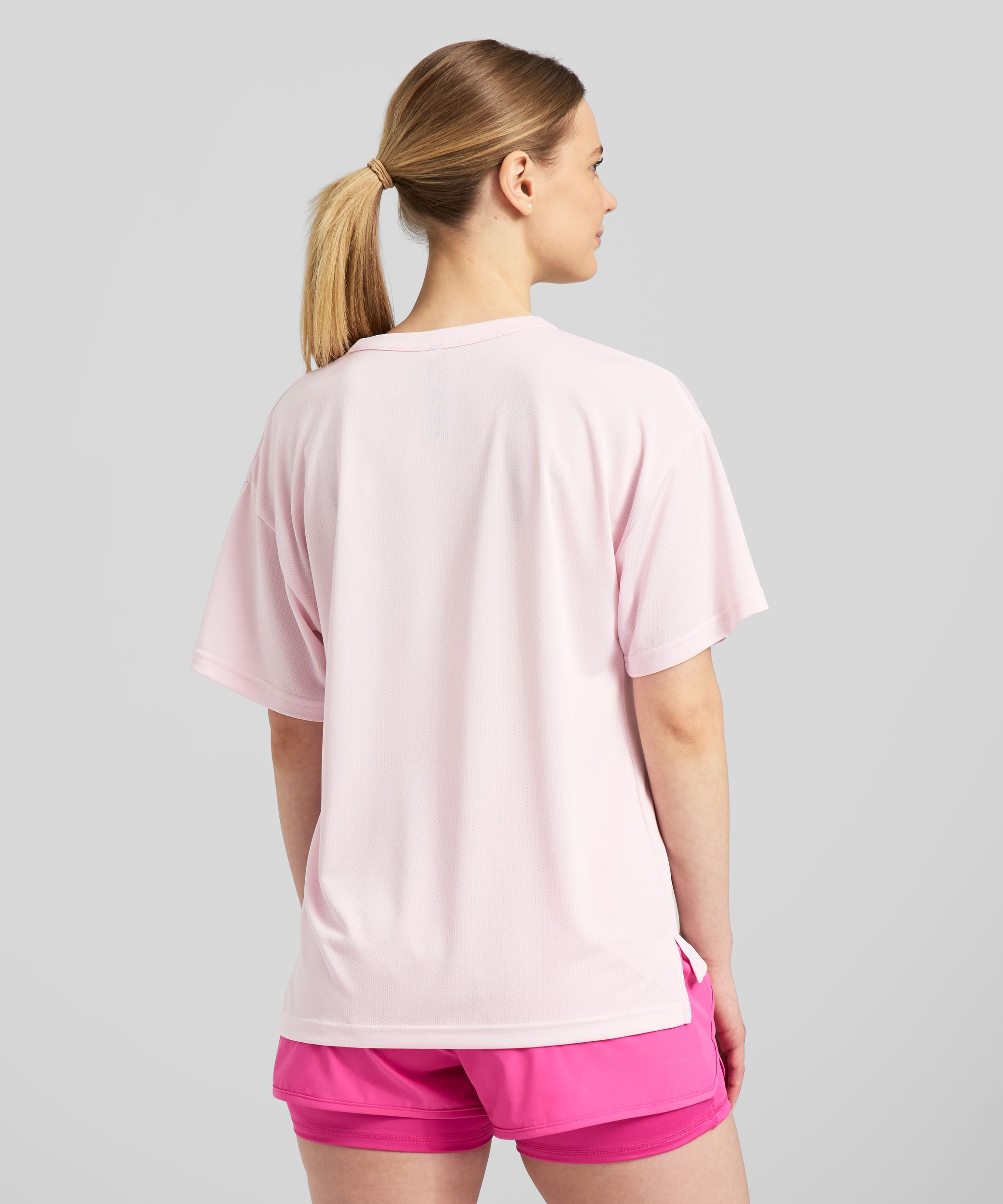 FWD Women's Drop Tail T Shirt