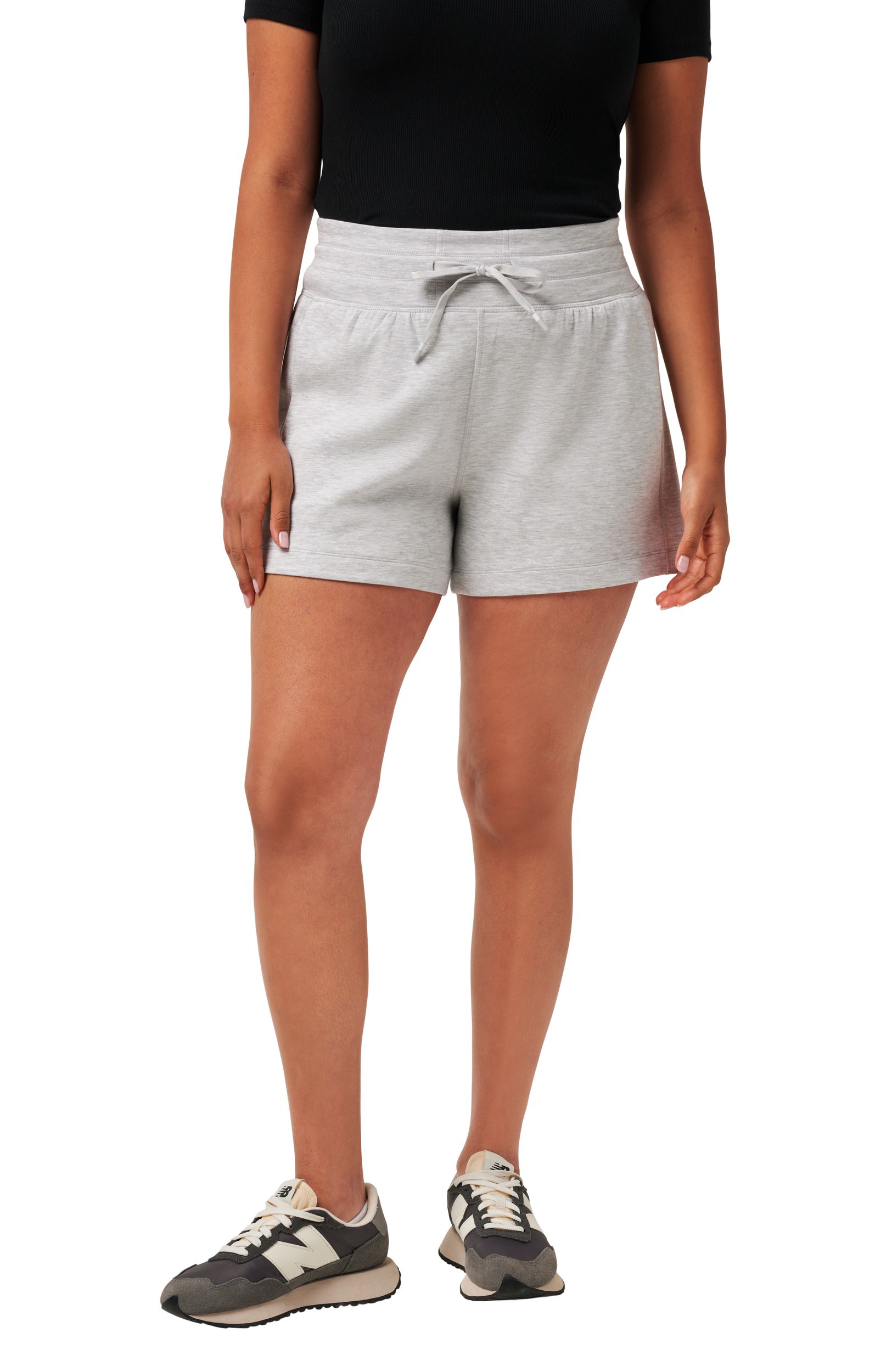 TravisMathew Women's Skyloft Soft Tie Golf Shorts
