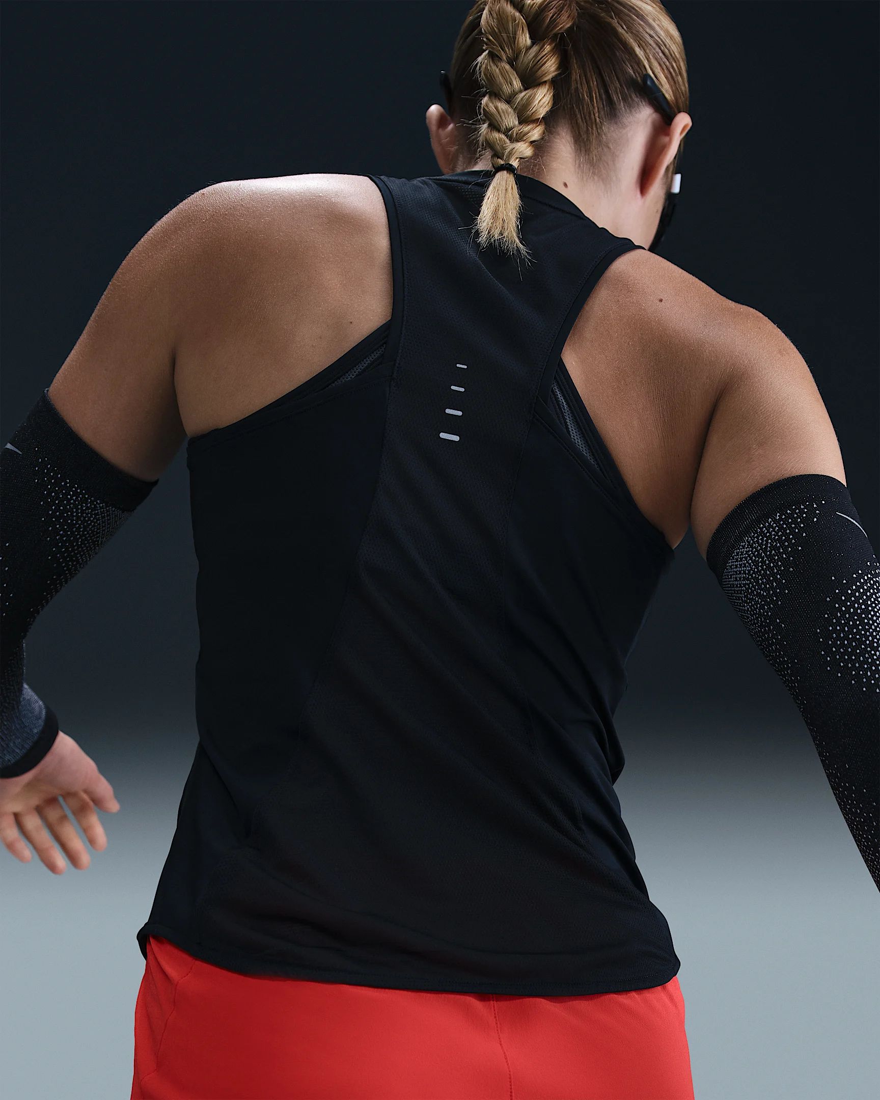 Nike Women's Run Swift Dri-FIT Tank