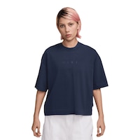 Nike Women's Luxe Boxy Short Sleeve T-Shirt Front_Flat
