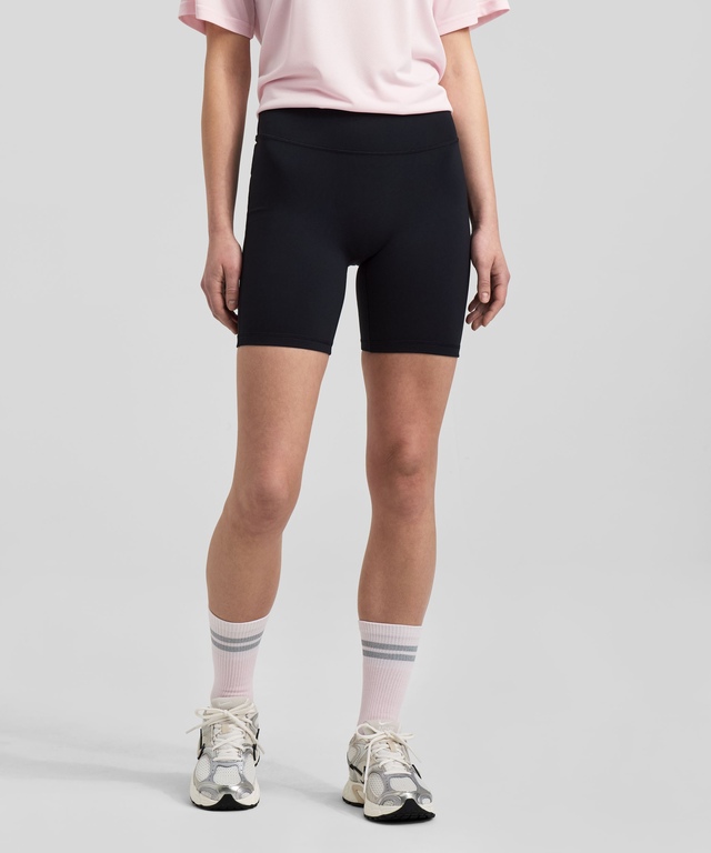 FWD Women's Studiofit 6 Inch Shorts