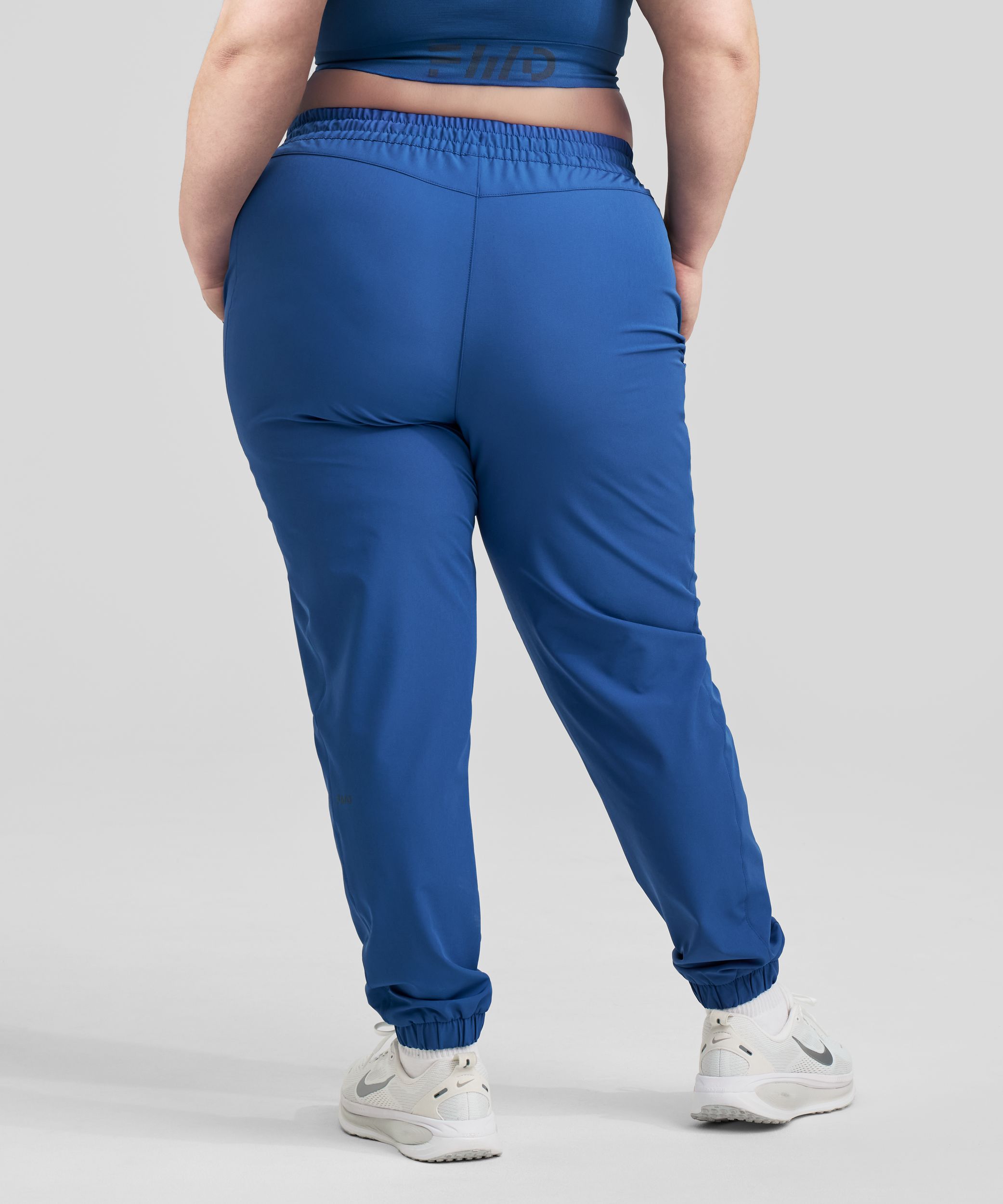 FWD Women's Stretch Woven Pants 2.0