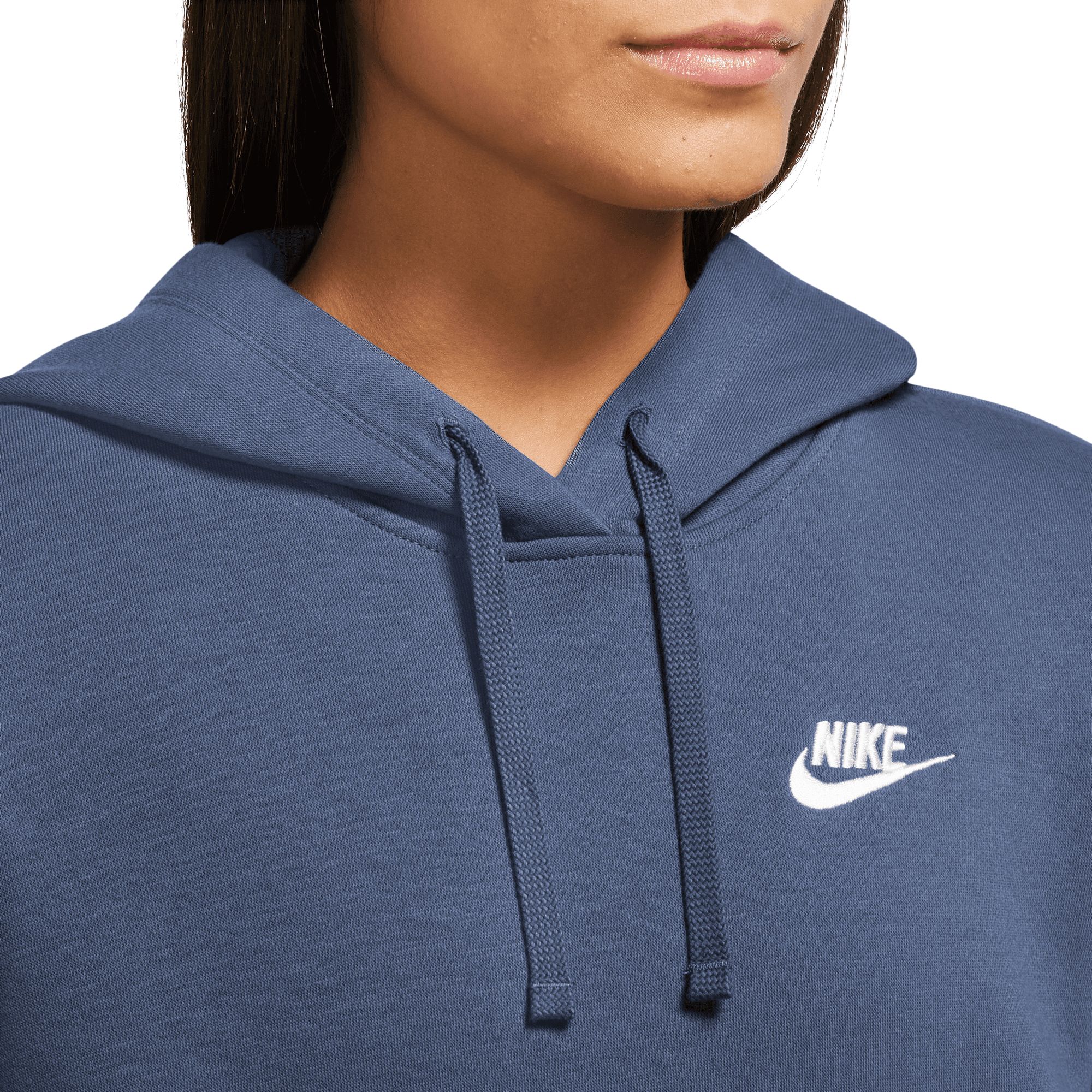 Nike Women's Club Fleece Standard Pullover Hoodie
