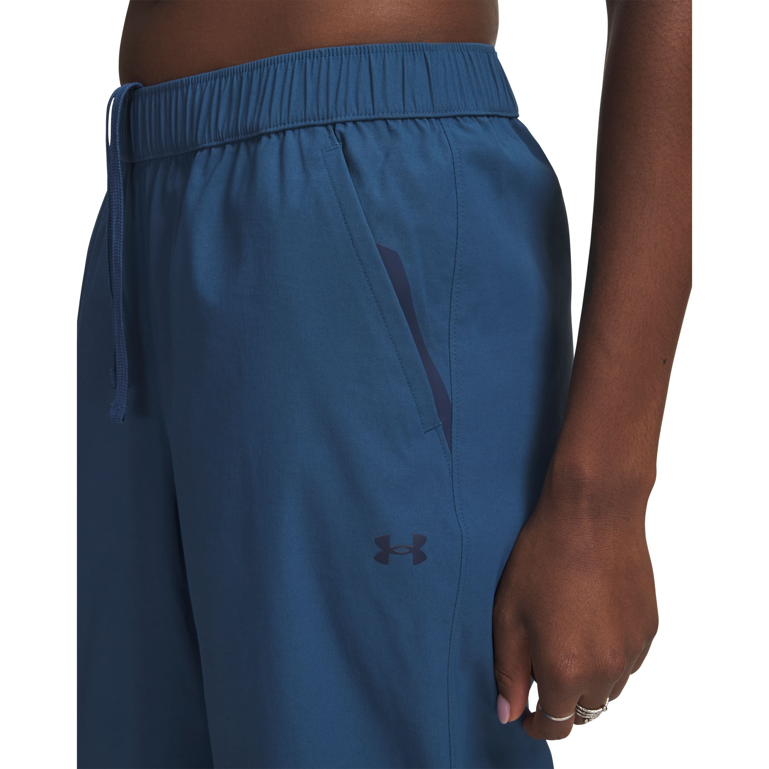 Under Armour Women's Unstoppable Woven Jogger Pants
