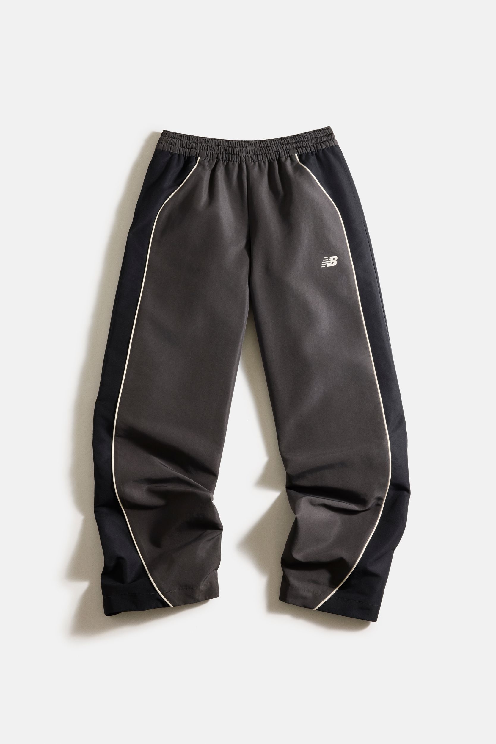 New Balance Women's Trackside Woven Athletic Pants