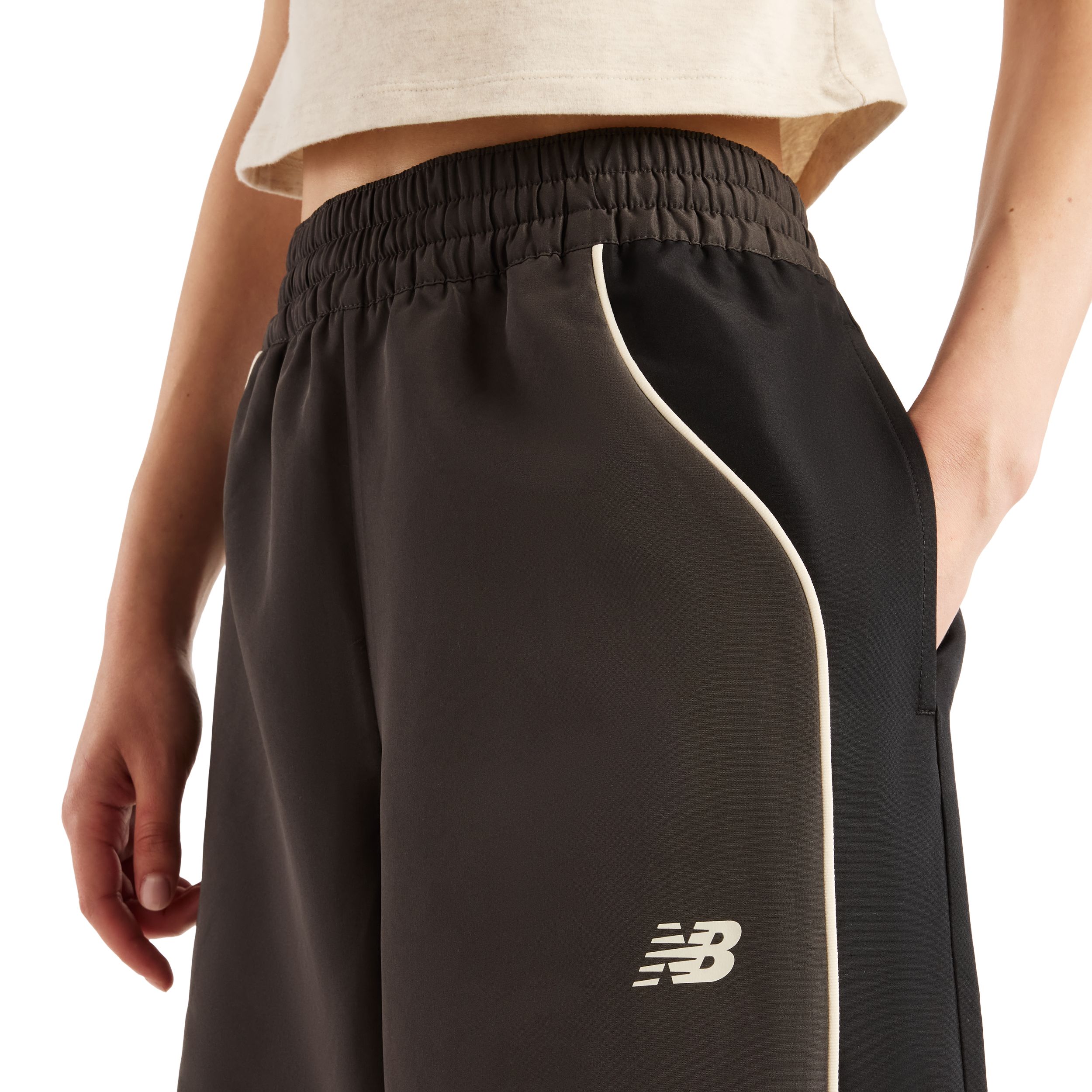 New Balance Women's Trackside Woven Athletic Pants
