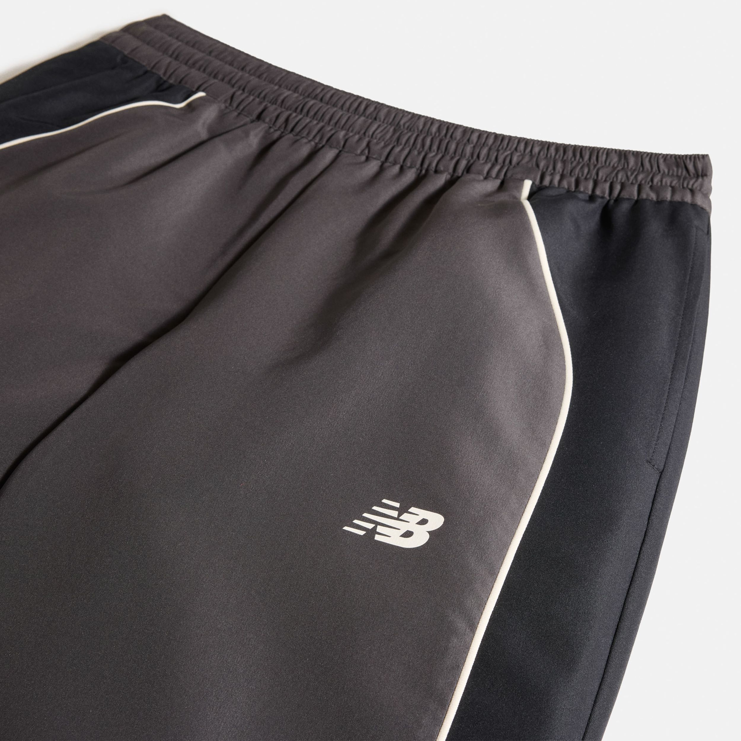 New Balance Women's Trackside Woven Athletic Pants
