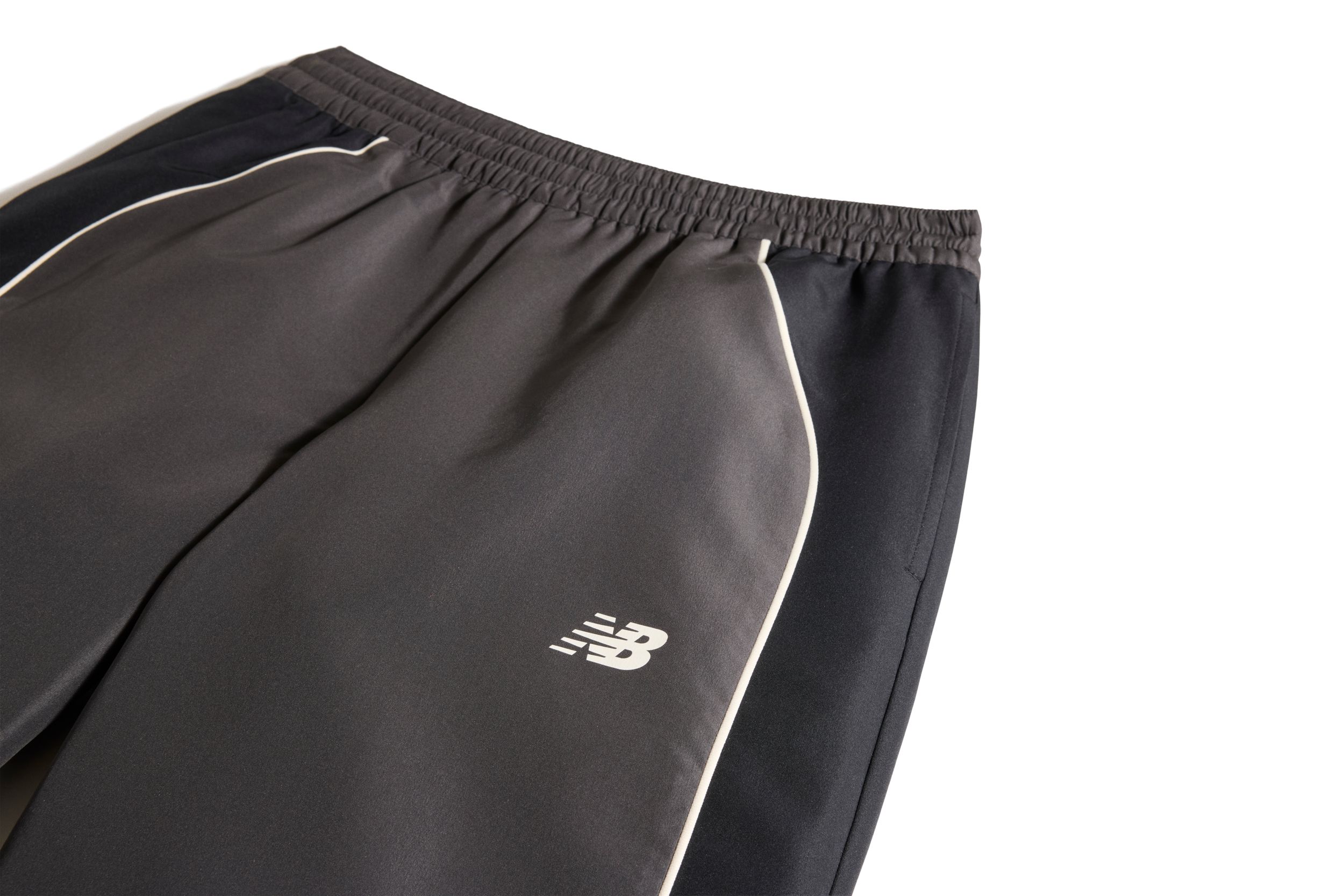 New Balance Women's Trackside Woven Athletic Pants