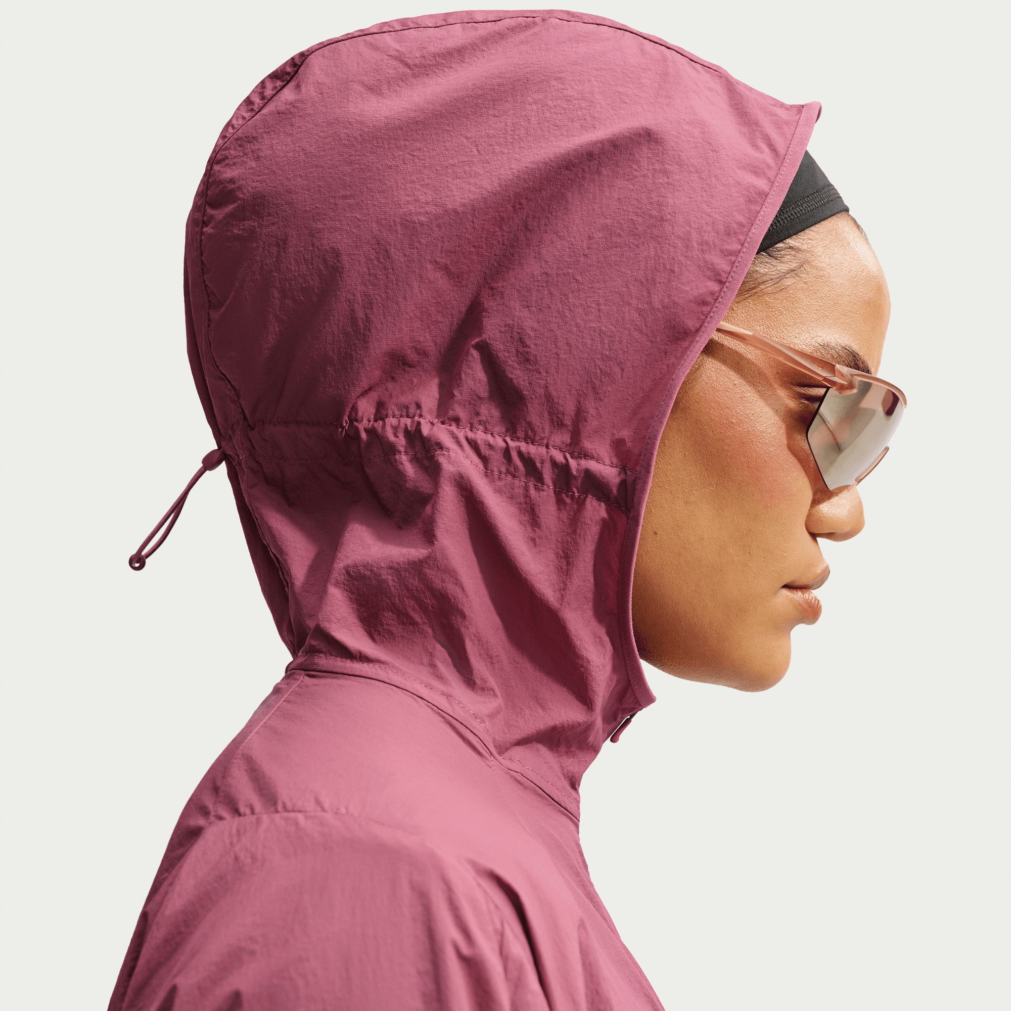 Nike Women's Tempo Repel UV Water-Repellent Running Jacket
