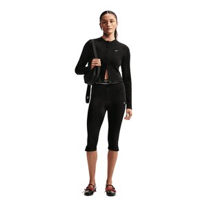 Nike Women's Chill Knit Capri Pants