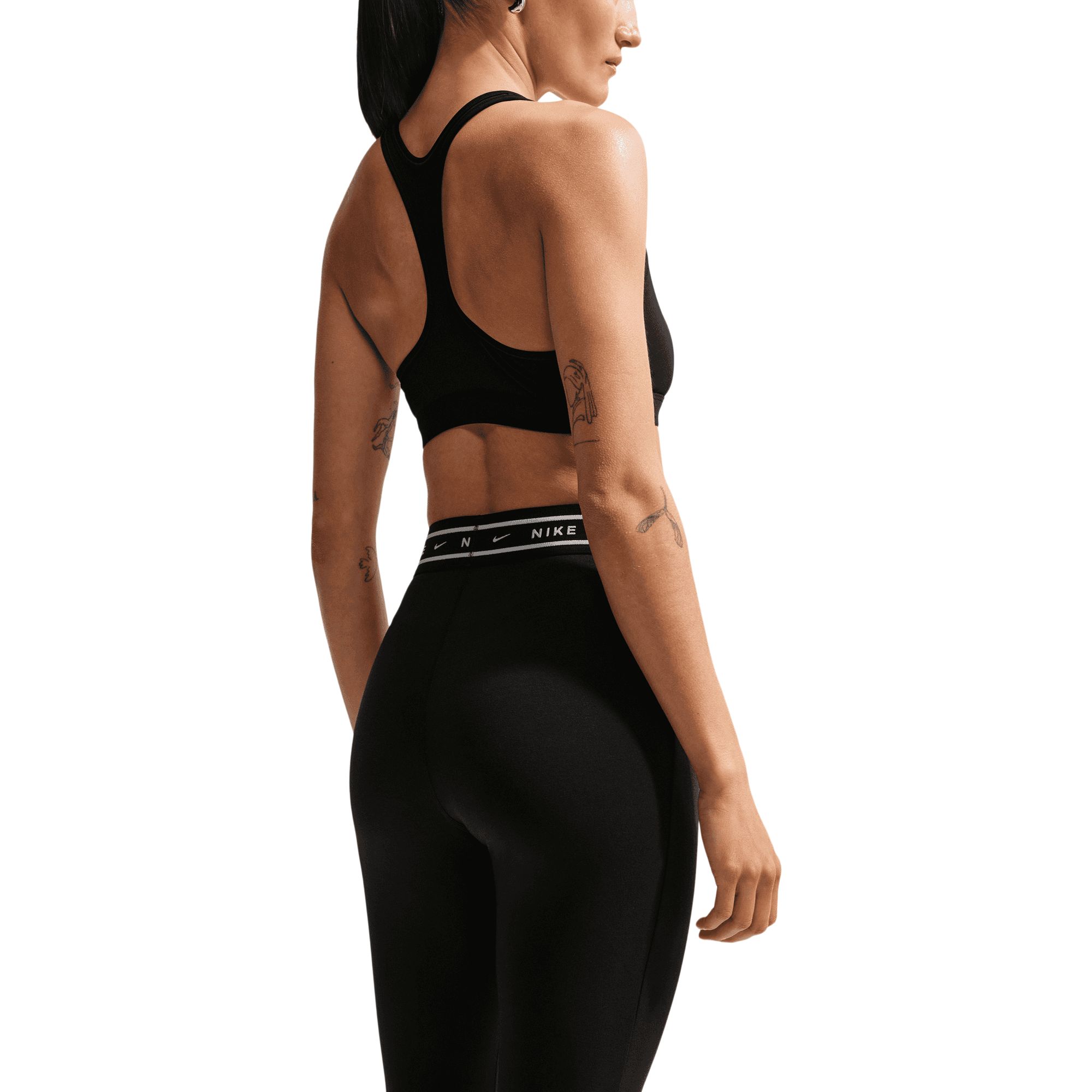 Nike Women's Chill Knit Capri Pants