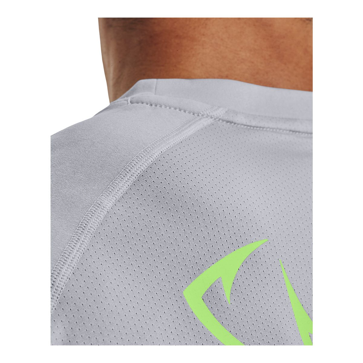 Under Armour Men's Iso-Chill Shorebreak Hook Long Sleeve Shirt