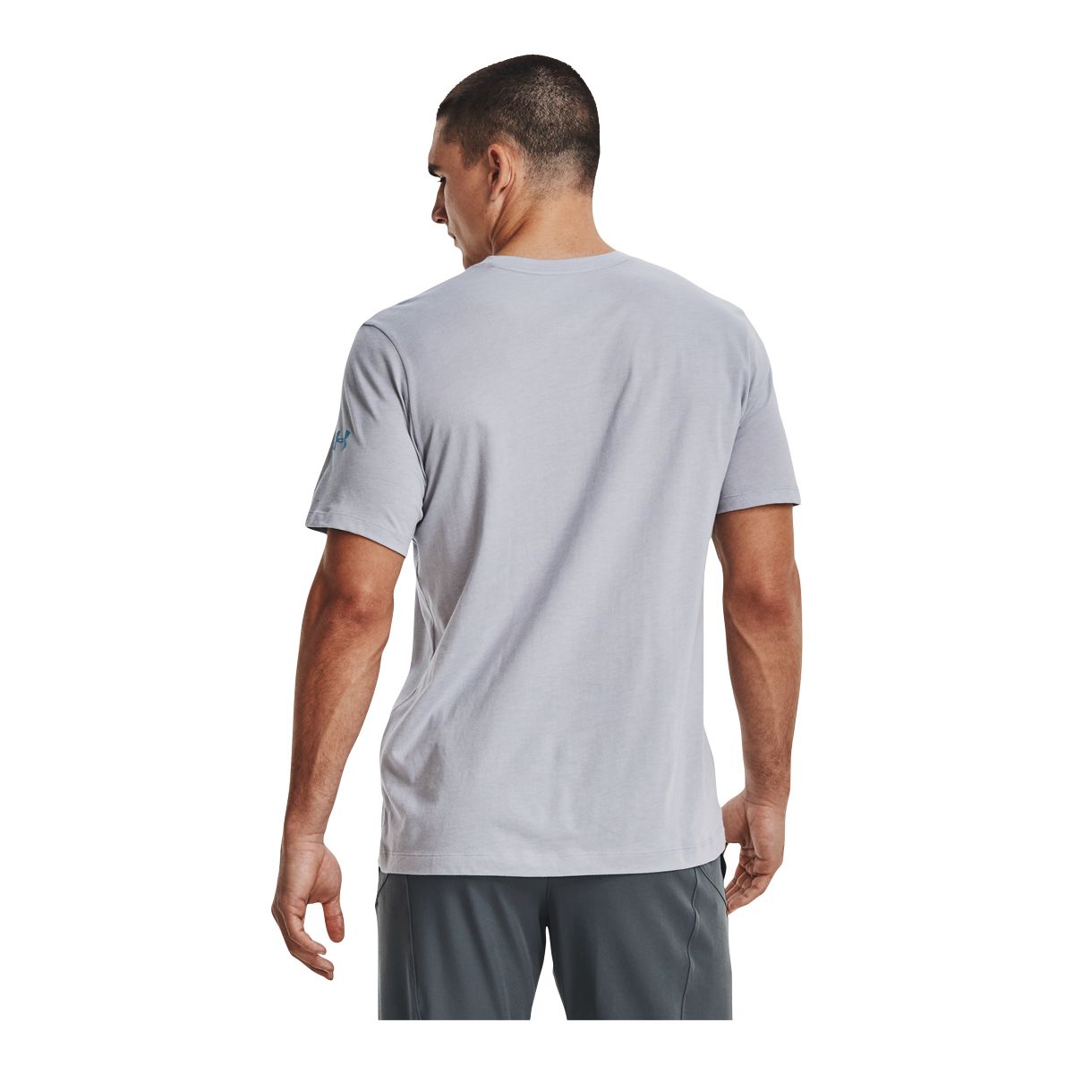 Under armour hotsell pocket t shirts