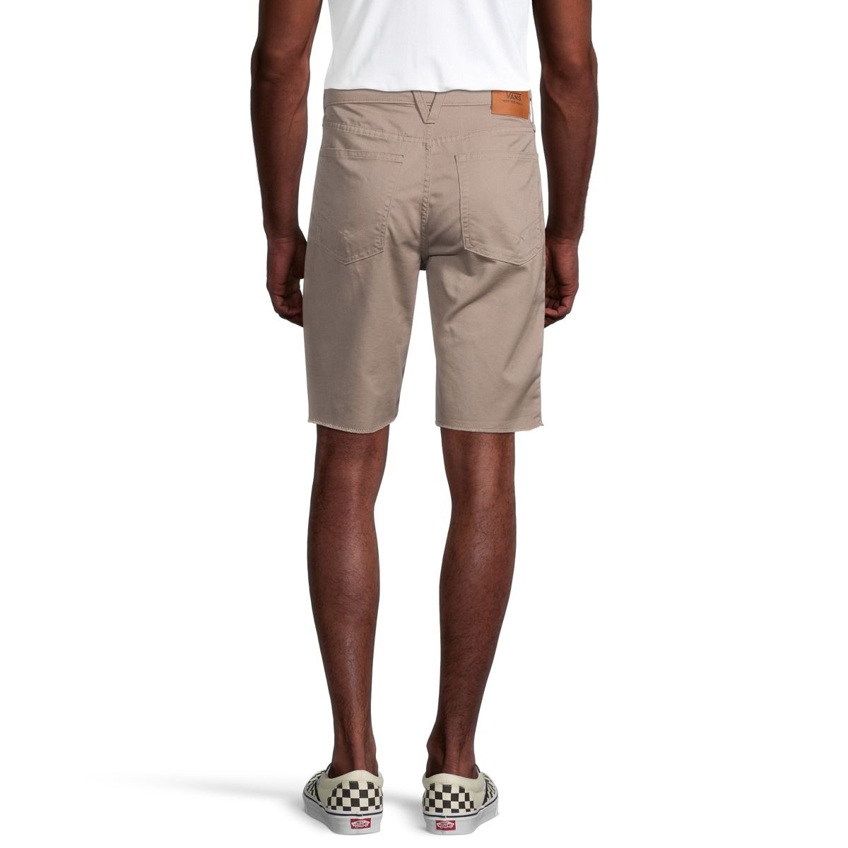 Vans Men's Covina 21-in Shorts, Slim Fit