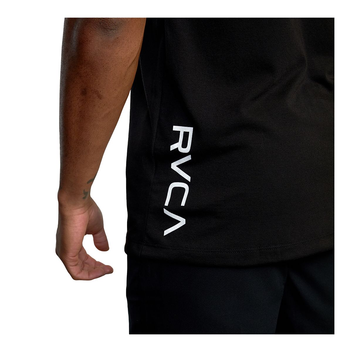 RVCA Sport Men's RVCA 2X T-Shirt