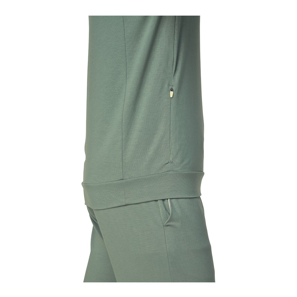 FWD Men's Free FWD DriRelease® Pullover Hoodie
