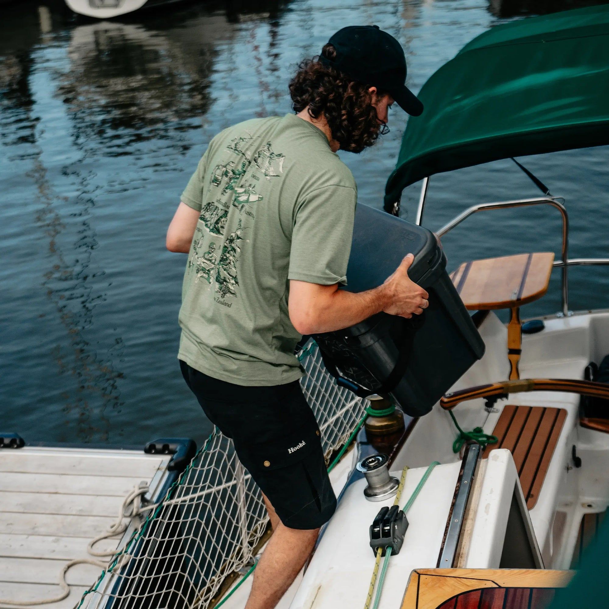 Hooke Men's Go Outside Printed T Shirt