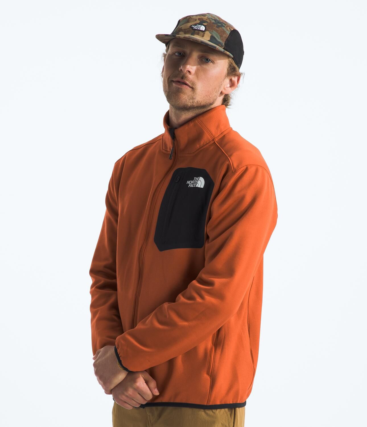 The North Face Men's Crest Quarter Zip Long Sleeve Top