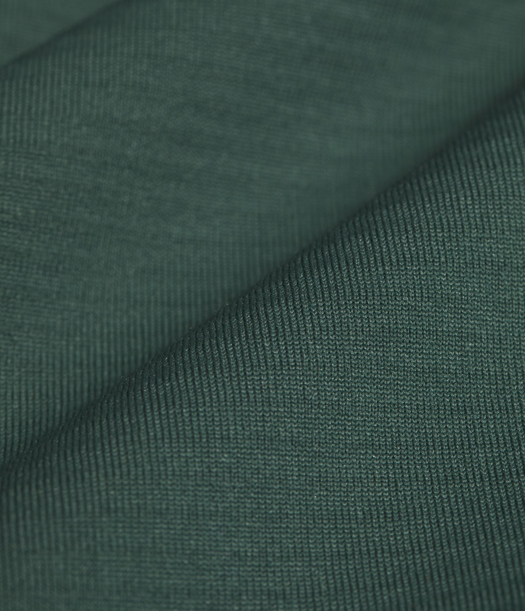 The North Face Men's Cedar Trail 1/4 Zip Grid Fleece Long Sleeve Top