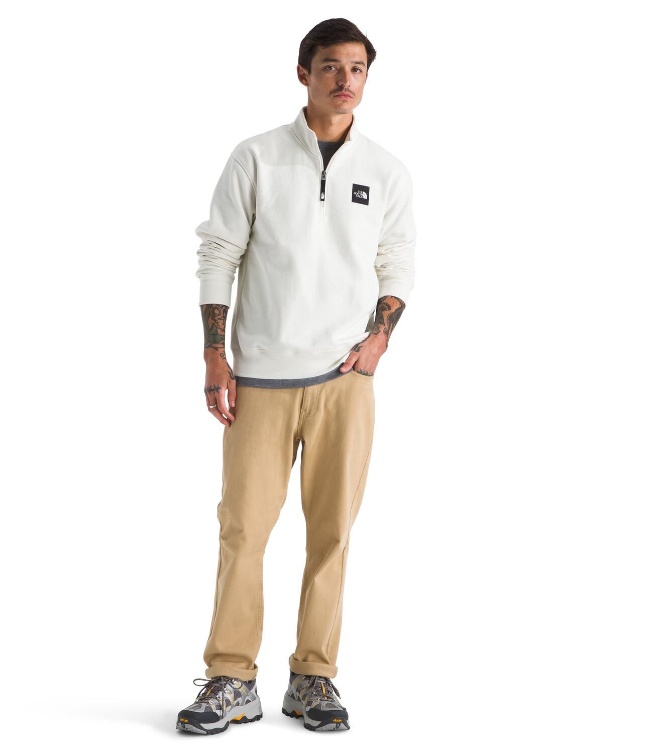 The North Face Men's Box Half Dome 1/4 Zip Long Sleeve Top