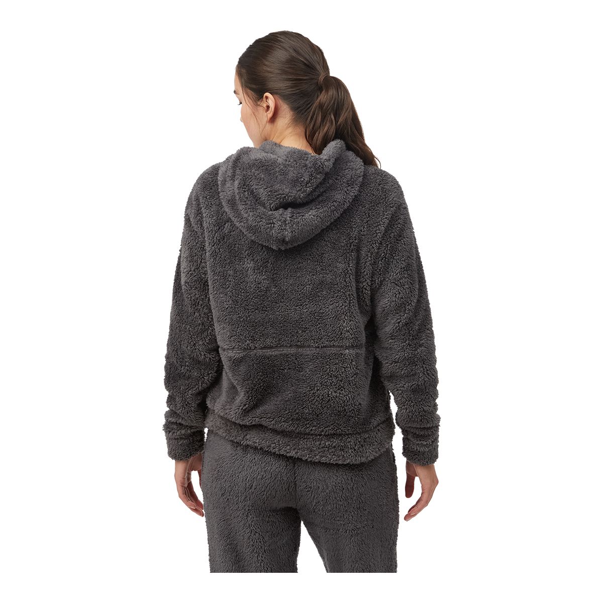 https://media-www.sportchek.ca/product/div-03-softgoods/dpt-72-casual-clothing/sdpt-02-womens/333944066/tentree-women-s-ecoloft-teddy-hoodie-306a0645-0fd6-488c-8e44-5db073252afd-jpgrendition.jpg?imdensity=1&imwidth=1244&impolicy=mZoom