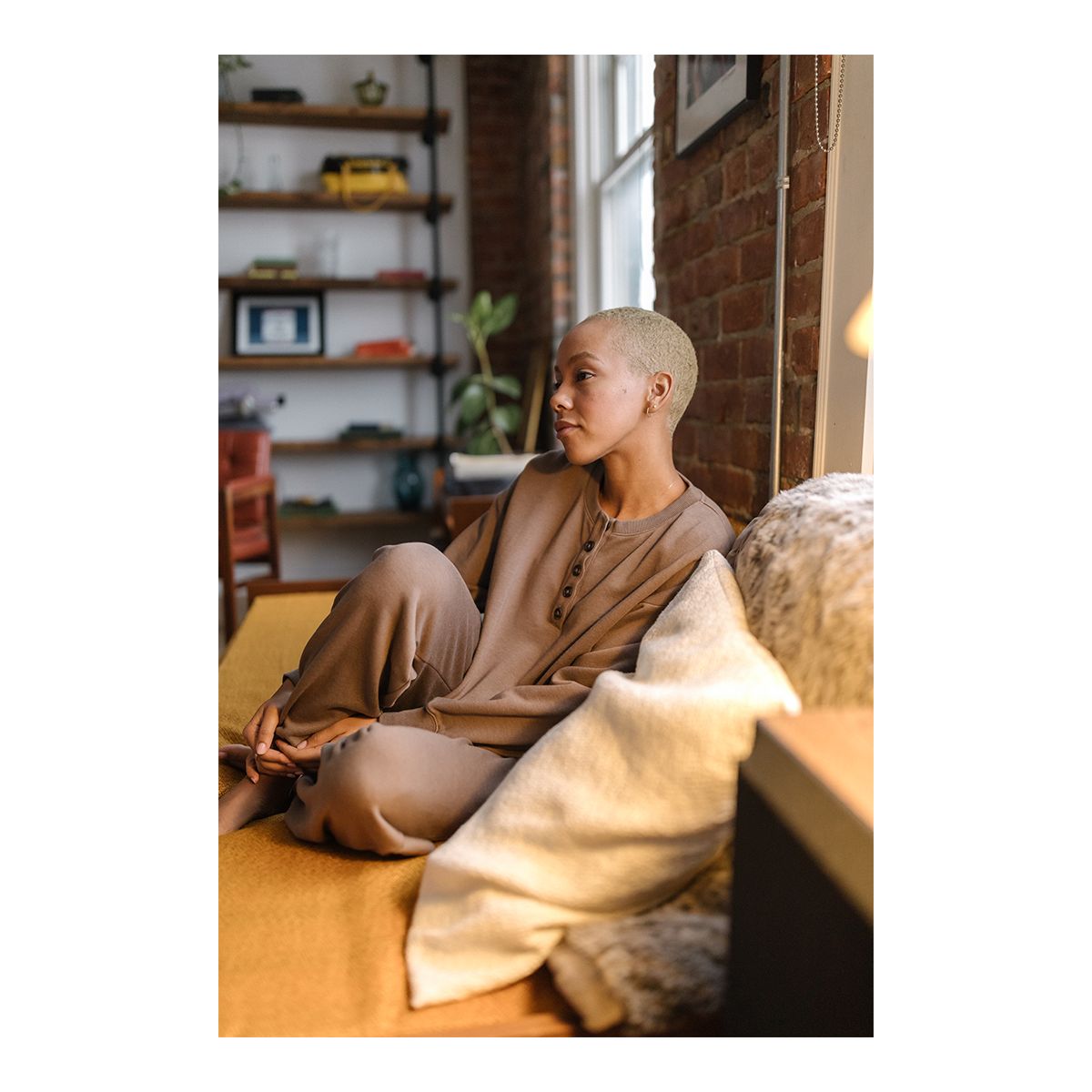 tentree Women's Treeterry Henley Sweatshirt